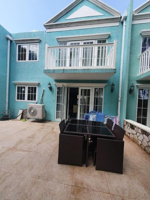 Townhouse By The Bay, Little Bay Country Club ,Negril Villa Orange Bay Exteriör bild